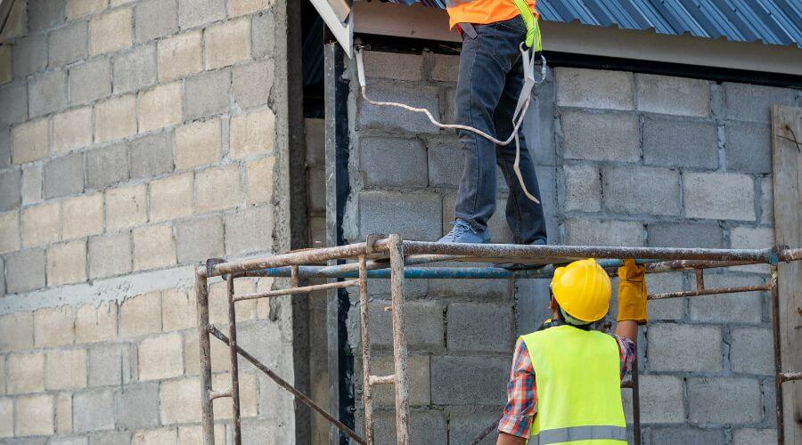 Professional New roof installation in Calhoun, IL